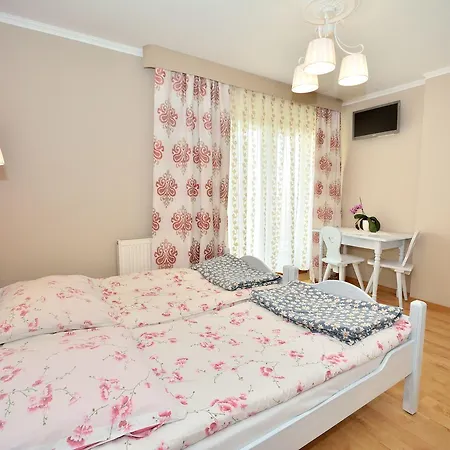 Patryk Homestay *